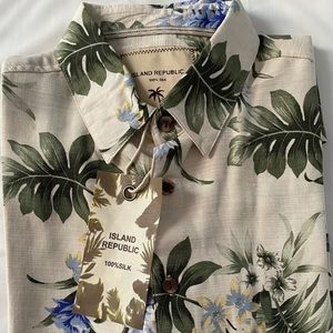 Island Republic Men’s Hawaiian Shirt, Size XL